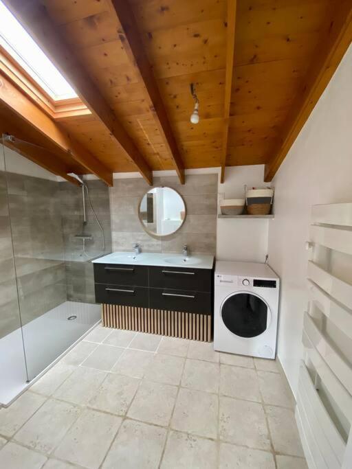 Jolie Petite Maison Renovee Piscine แซ็งต์-ปาเลส์-ซูร์-แมร์ ภายนอก รูปภาพ